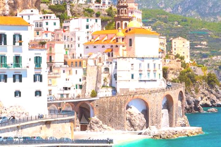 Penelope, 32 — Escort in Avella, Italy