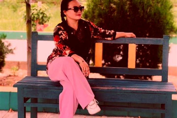 Penelope, 32 — Escort in Chanda, India