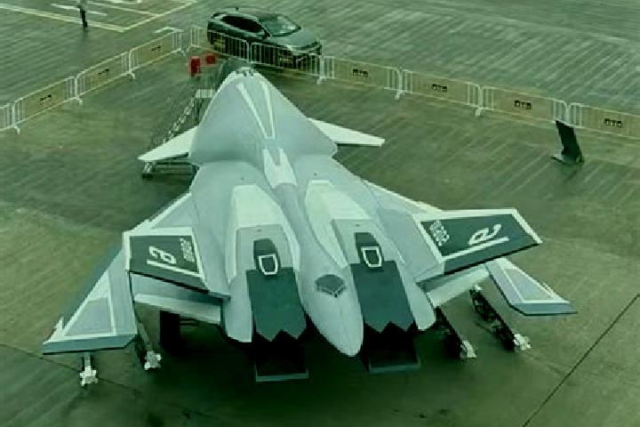 Penelope, 32 — Escort in Huolong, China