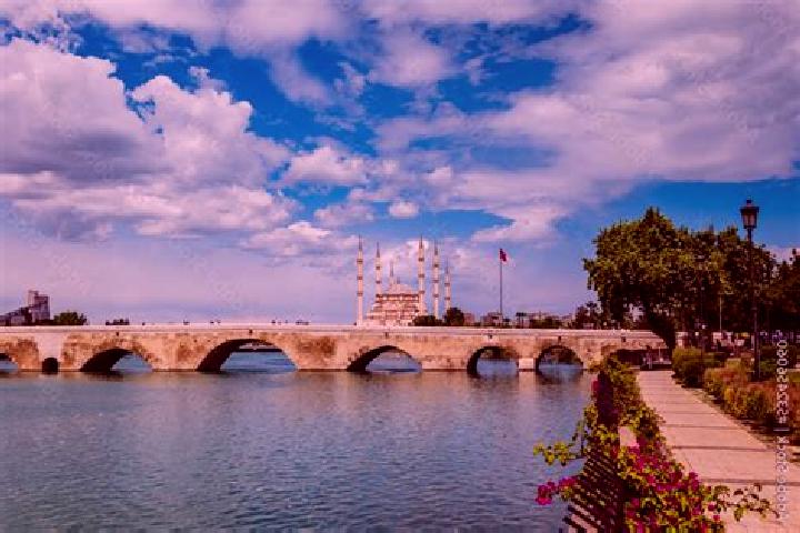Penelope, 32 — Escort in Karaisali, Turkey