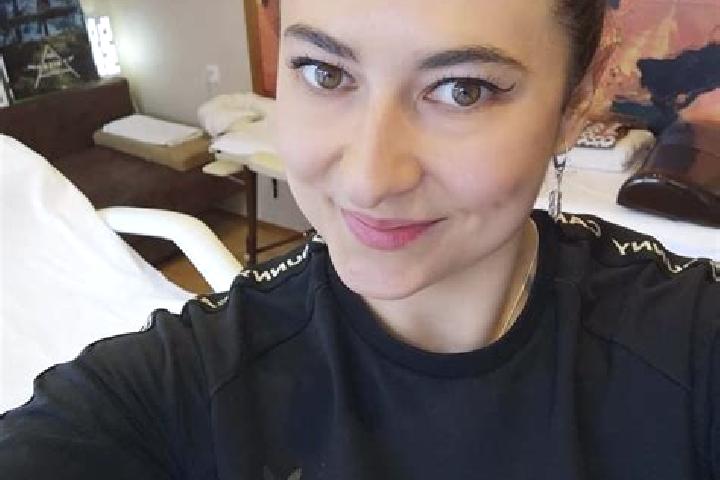 Penelope, 33, a black dark-eyed european companion based in Serdyte. Offering Erotic Massage, Travel Companion, CIM. Available for incall and outcall, day an...