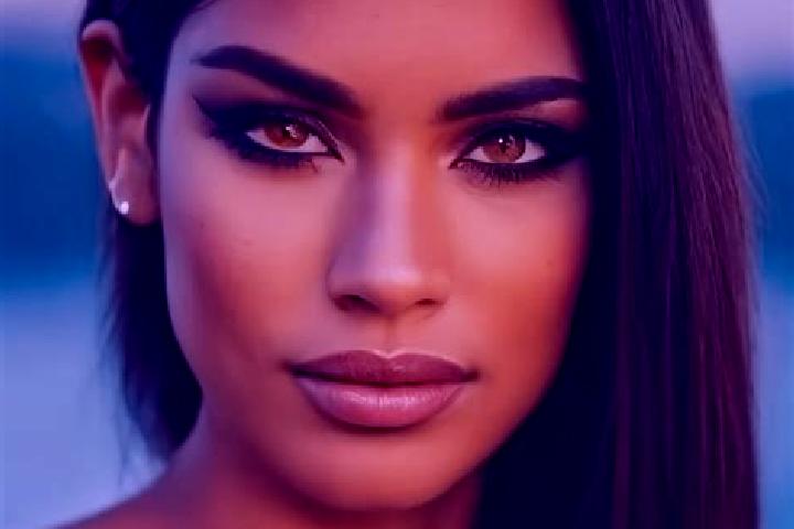 Penelope, 33, a black green-eyed latina companion based in Markgrafneusiedl. Offering Erotic Massage, Couples, Party Girl. Available for incall and outcall, ...