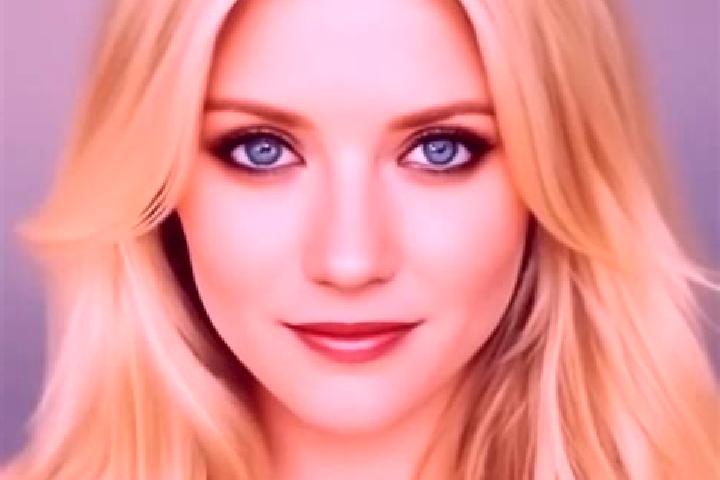 Penelope, 33, a blonde dark-eyed mixed companion based in Staraya Toropa. Offering 69, Deep French Kissing, Girlfriend Experience, Roleplay, Prostate Massage...