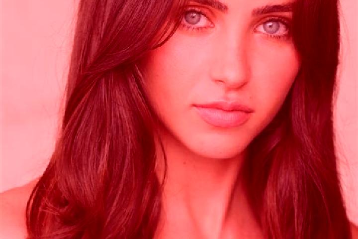 Penelope, 33, a chestnut brown-eyed mediterranean companion based in Ntobo. Offering Tantra, Erotic Massage, Dinner Date, Prostate Massage. Available for inc...