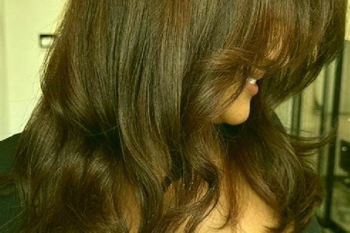 Penelope, 33, a chestnut dark-eyed mixed companion based in Luncsoara. Offering BDSM, Fetish, A-Level. Available for incall and outcall, overnight bookings a...