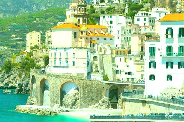 Penelope, 33 — Escort in Quasano, Italy