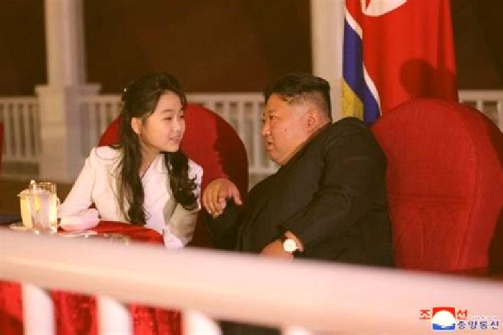 Penelope, 33 — Escort in Rajin, North Korea