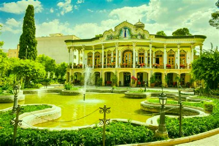 Penelope, 33 — Escort in Shiraz, Iran