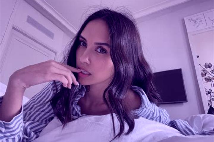 Penelope, 34, a brunette blue-eyed indian companion based in Ketengah Jaya. Offering Travel Companion, Girlfriend Experience, GFE. Available for incall and o...