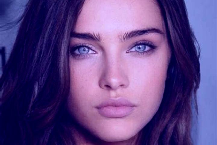 Penelope, 34, a brunette green-eyed caribbean companion based in Faldarli. Offering Overnight, Massage, Striptease, Couples. Available for incall and outcall...