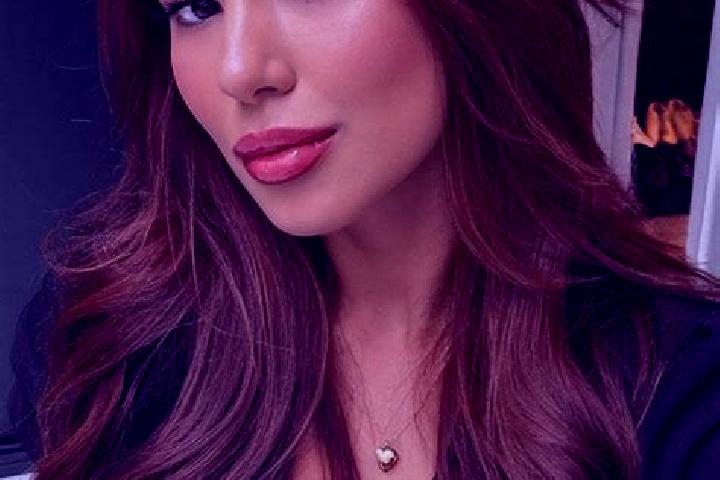 Penelope, 34, a chestnut brown-eyed latina companion based in Orman. Offering Massage, Fetish, Couples, 69. Available for incall and outcall, overnight booki...