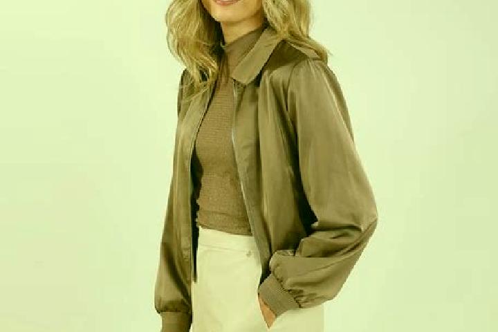 Penelope, 34, a chestnut green-eyed latina companion based in Nukus. Offering OWO, Deep French Kissing, BDSM, Girlfriend Experience, Prostate Massage. Availa...