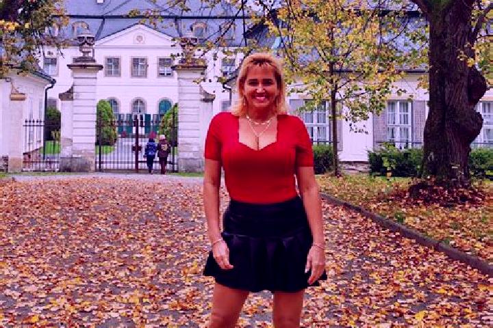 Penelope, 34 — Escort in Drahany, Czech Republic