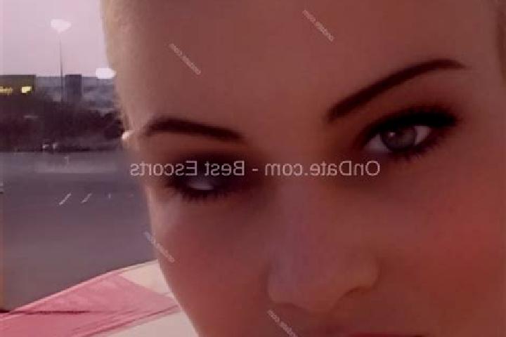 Penelope, 34 — Escort in Edgemere, United States