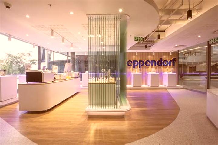 Penelope, 34 — Escort in Eppendorf, Germany