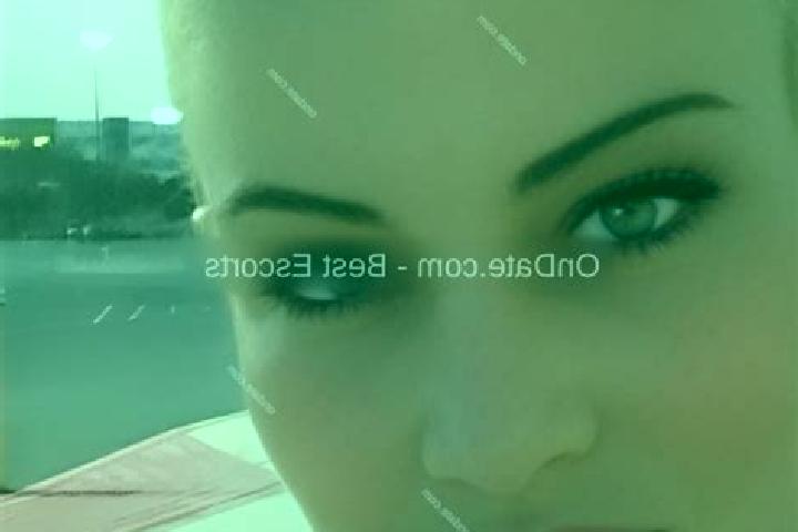 Penelope, 34 — Escort in Vranesti, Romania