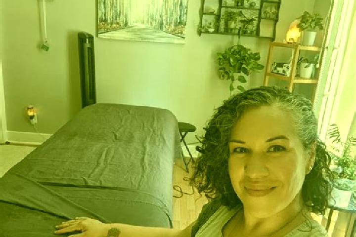Penelope, 35, a auburn amber-eyed caribbean companion based in Arhus. Offering Dinner Date, Girlfriend Experience, Prostate Massage, Travel Companion, GFE. A...