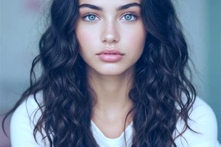 Penelope, 35, a black hazel-eyed mediterranean companion based in Castelnaudary. Offering CIM, Dinner Date, Fetish, Duos. Available for incall and outcall, o...
