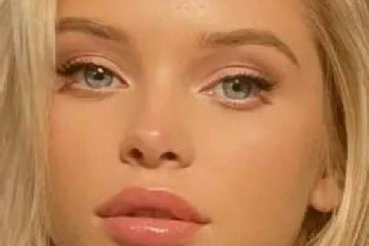 Penelope, 35, a blonde blue-eyed european companion based in Gonubie. Offering 69, Deep French Kissing, OWO. Available for incall and outcall, overnight book...