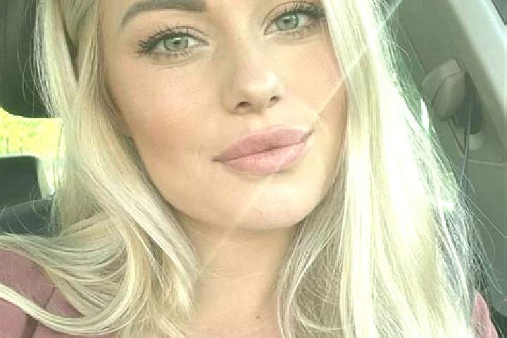 Penelope, 35, a blonde hazel-eyed european companion based in Kardzhin. Offering Couples, Massage, Prostate Massage. Available for incall and outcall, day an...
