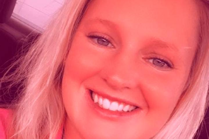 Penelope, 35 — Escort in Allgood, United States