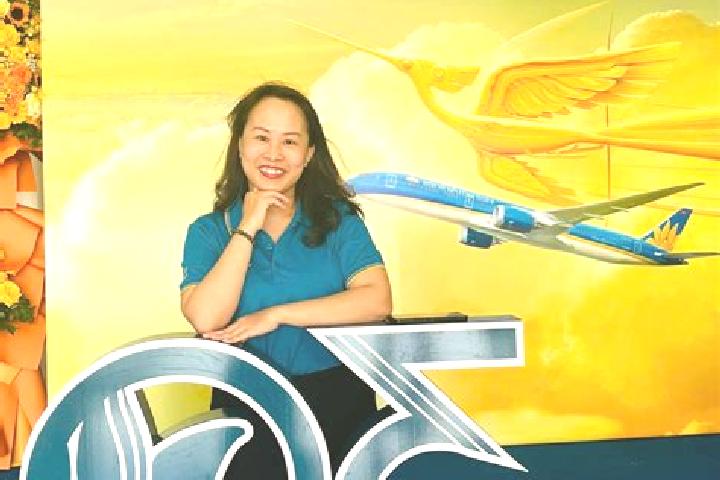 Penelope, 35 — Escort in Ga Ri, Vietnam