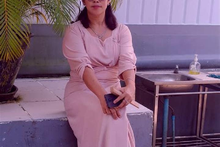 Penelope, 35 — Escort in Htantabin, Myanmar