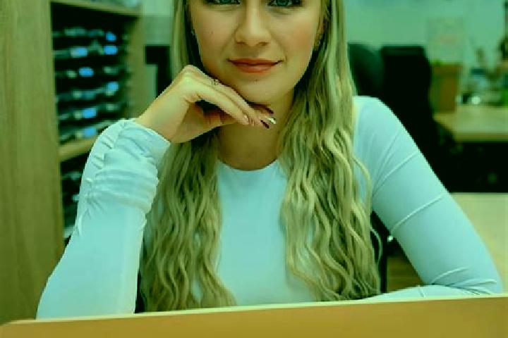 Penelope, 35 — Escort in Sarbogard, Hungary