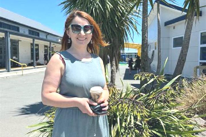 Penelope, 35 — Escort in South New Brighton, New Zealand