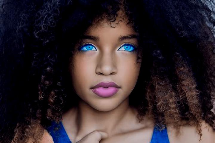 Penelope, 36, a black blue-eyed mixed companion based in Drongouine. Offering Erotic Massage, Prostate Massage, Fetish, Dinner Date. Available for incall and...