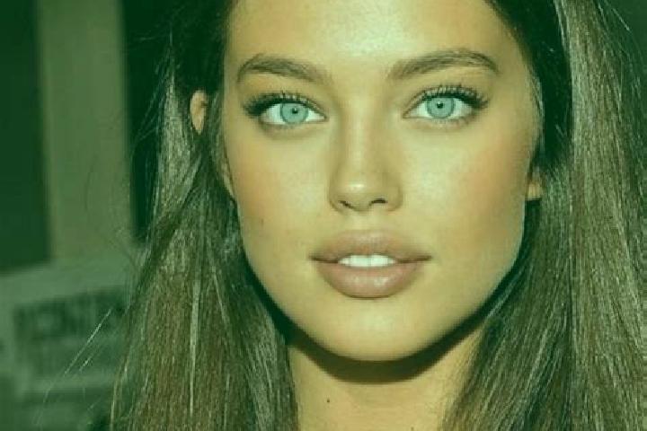 Penelope, 36, a chestnut green-eyed mediterranean companion based in Eastlakes. Offering A-Level, Massage. Available for incall and outcall, day and evening ...