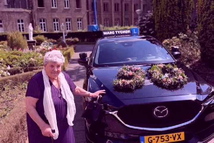 Penelope, 36 — Escort in Eckelrade, Netherlands