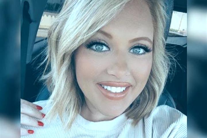 Penelope, 36 — Escort in Forkland, United States