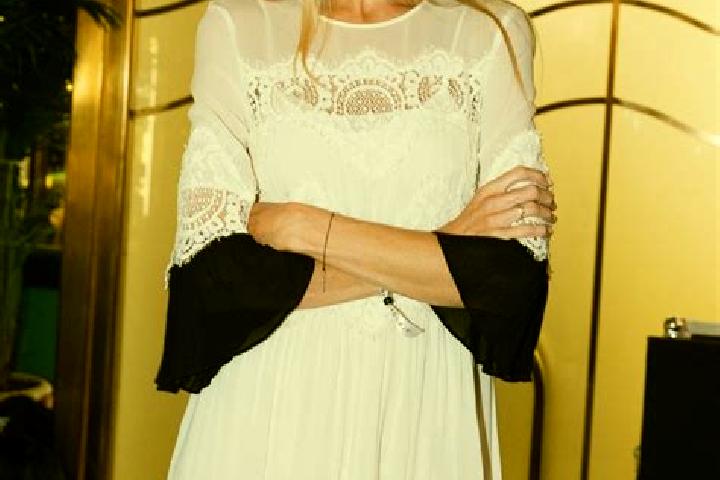 Penelope, 36 — Escort in Vitove, Ukraine