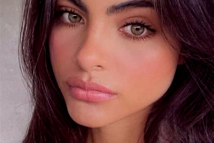Penelope, 37, a black hazel-eyed caucasian companion based in Amelia Court House. Offering Erotic Massage, Travel Companion, BDSM. Available for incall and o...