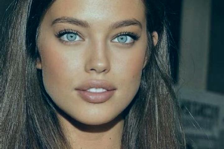 Penelope, 37, a brunette blue-eyed caribbean companion based in Kaizu. Offering BDSM, A-Level, Tantra. Available for incall and outcall, day and evening dates.