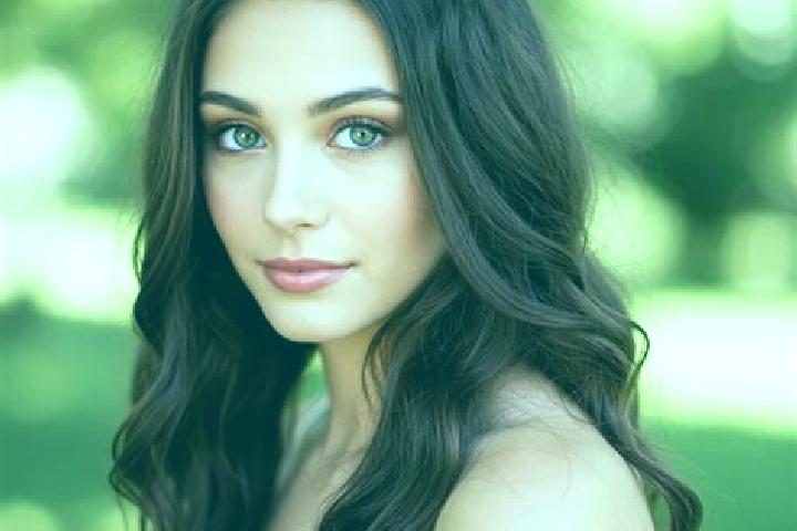 Penelope, 37, a brunette hazel-eyed mediterranean companion based in Warisoulx. Offering Girlfriend Experience, Prostate Massage, OWO. Available for incall a...
