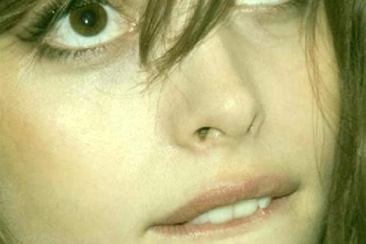 Penelope, 37, a chestnut dark-eyed mixed companion based in Bingassou. Offering Roleplay, Deep French Kissing, Erotic Massage, Dinner Date. Available for inc...