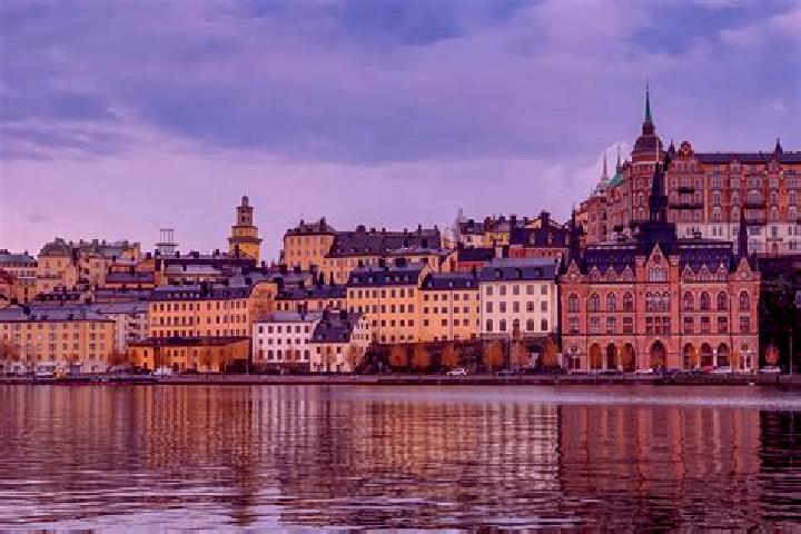 Penelope, 37 — Escort in Barkaroe, Sweden