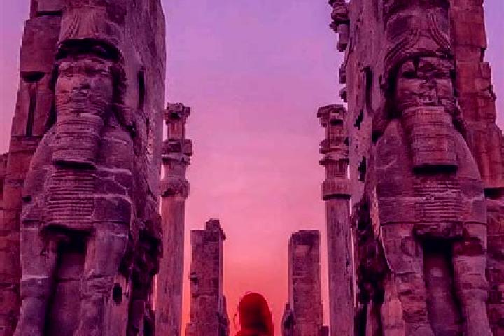 Penelope, 37 — Escort in Dizaj-e Jamshid Khan, Iran