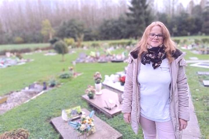 Penelope, 37 — Escort in Forest-sur-Marque, France