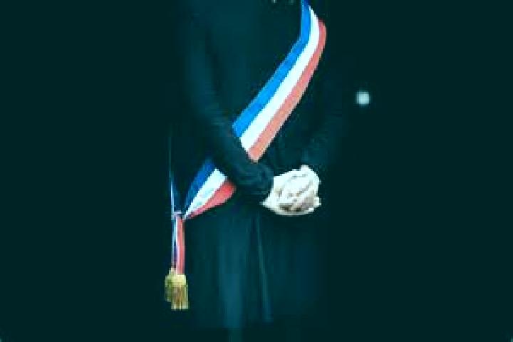 Penelope, 37 — Escort in Forges, Belgium