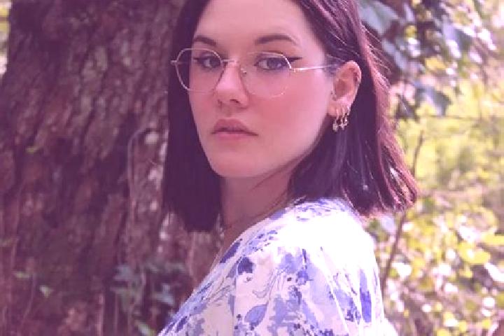 Penelope, 37 — Escort in Grand-Champ, France