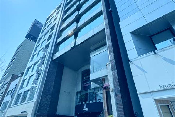 Penelope, 37 — Escort in Kita-aoyama, Japan