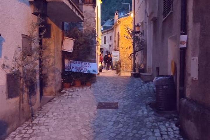 Penelope, 37 — Escort in San Vincenzo Valle Roveto Superiore, Italy