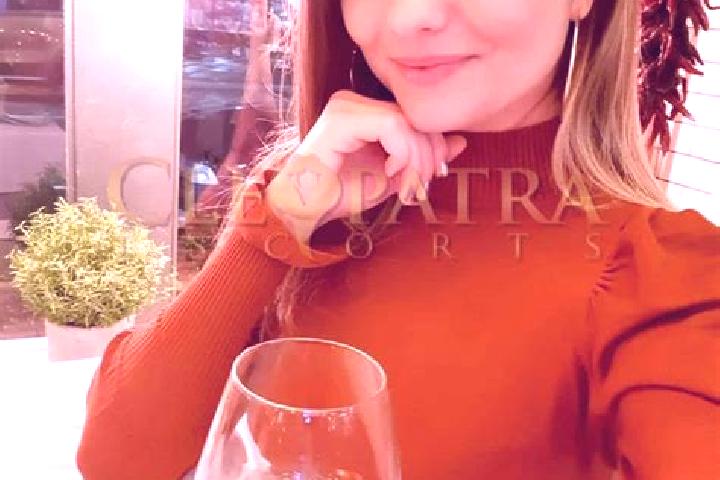 Penelope, 38, a auburn brown-eyed european companion based in Naveil. Offering Domination, Overnight, Striptease, Dinner Date, OWO. Available for incall and ...