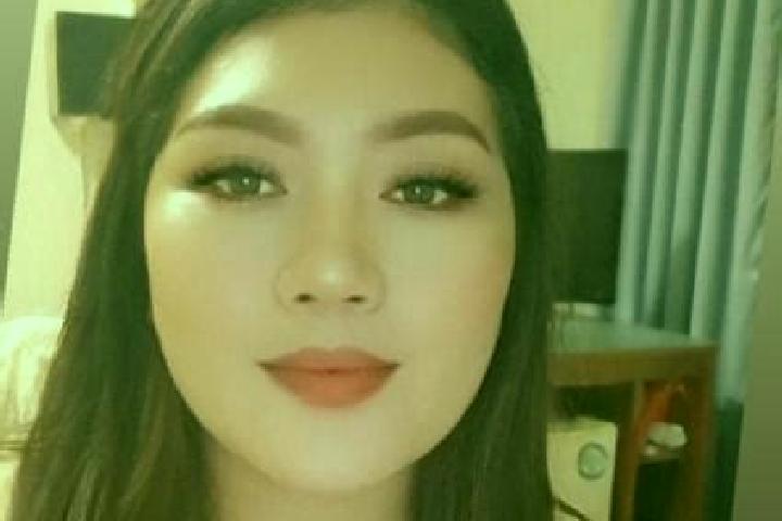 Penelope, 38, a black grey-eyed asian companion based in Droitwich. Offering Overnight, Massage, Striptease. Available for incall and outcall, overnight book...