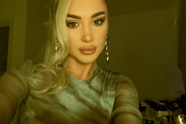 Penelope, 38, a blonde dark-eyed slavic companion based in Ola. Offering Party Girl, Couples, GFE, Striptease, Travel Companion. Available for incall and out...