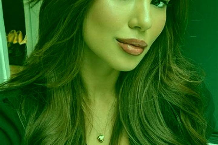 Penelope, 38, a chestnut brown-eyed asian companion based in Lelesti. Offering Duos, GFE, BDSM. Available for incall and outcall, overnight bookings available.