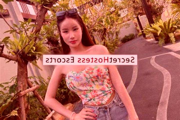 Penelope, 38 — Escort in Ampang, Malaysia